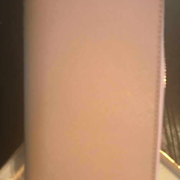 Michael Kors ❤️SOLD❤️ - Picture 4 of 8